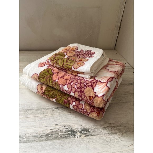 Fieldcrest pink cream towel set vintage - Picture 1 of 4